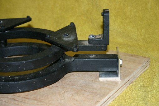 Cell mount bracket and rear bulkhead